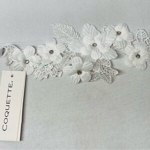 Coquette White Floral Embellished Bridal Belt